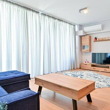Cozy Apartment Located On Piraeus Port Area- Exterior photo